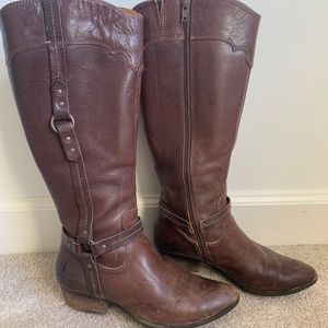 Soft Woman’s Leather Boots
